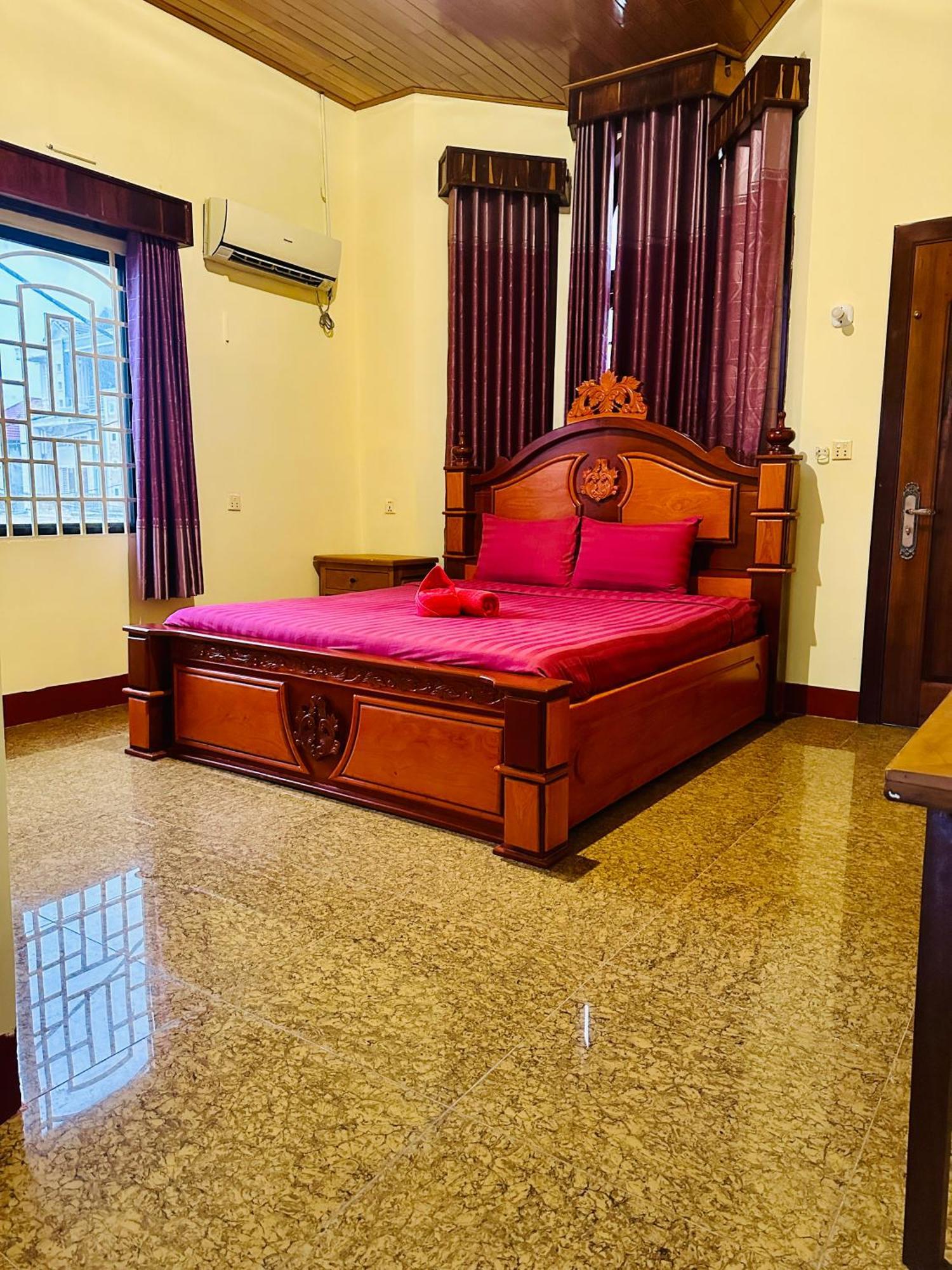 Savet Hostel Stoeng Treng Buitenkant foto